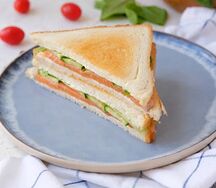 Сэндвич с лососем