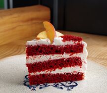 Торт Красный бархат кусок