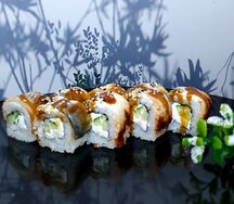 Ролл Нагойя