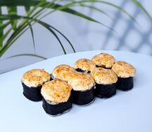 Запеченный мини-ролл со снежным крабом