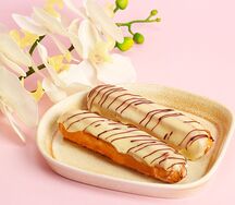 Пирожное Эклер со вкусом пломбира
