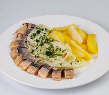 Сельдь с картофелем