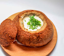 Грибной суп в горячей булке