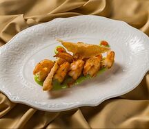 Тигровые креветки с соусом васаби 