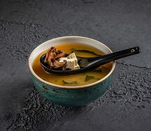 Мисо-суп с грибами шиитаке