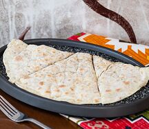 Кутаб с говядиной и сыром