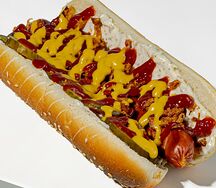 Хот-дог Датский с куриной сосиской