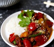 Говядина по-тайски с овощами