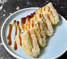 Спринг конверт с лососем