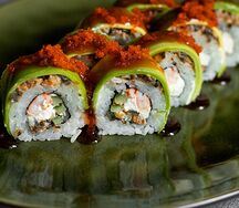 Омакасе ролл