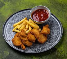 Куриные наггетсы с картофелем