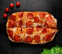 Римская пицца Пеперони