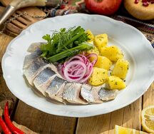 Спинка сельди с картофелем