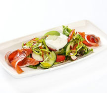 Салат с лососем