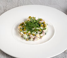 Оливье с говядиной