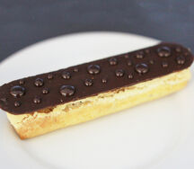 Эклер Шоколад