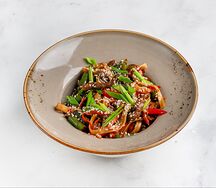 Вок с говядиной