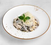 Паста курица-грибы