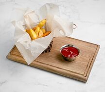 Картофель по-деревенски с кетчупом