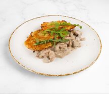 Драники с жюльеном из курицы