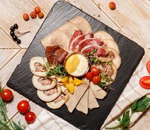 Мясная тарелка