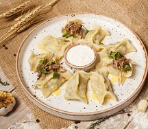 Пельмени с языком и грибами