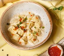 Пельмени из щуки в сливочном соусе