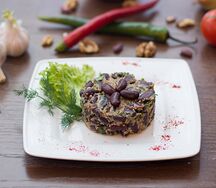 Лобио красное с орехами         