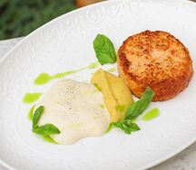 Крабкейк с картофельно-тыквенным кремом