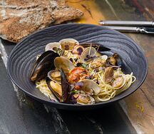 Спагетти с морепродуктами