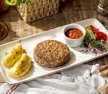 Сочная котлета из телятины и курицы