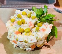 Салат оливье с мясом