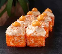 Запеченный ролл Магуро Сякэ с тунцом и лососем