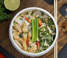Суп Фо-Га с куриной грудкой