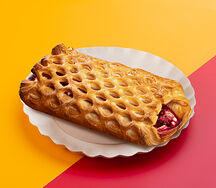 Штрудель с вишней