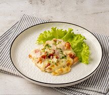 Кета с томатами и моцареллой