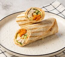 Ролл с курицей