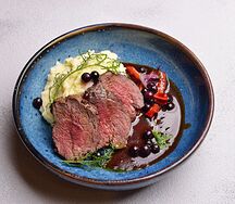 Медальоны из говядины