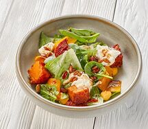 Салат с тыквой и страчателлой