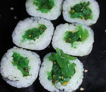 Хосомаки с чукой