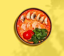Том ям с морепродуктами