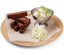 Форшмак с гренками