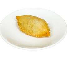 Жареный пирожок с картошкой