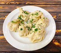 Хинкали с креветками отварные