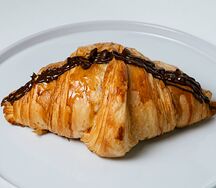  Круассан шоколадный 