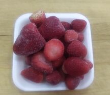 Клубника свежемороженая