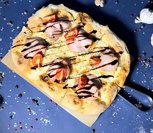 Римская пицца с пастрами