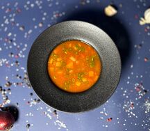 Суп-гуляш с брискетом и копчеными колбасками