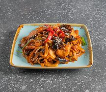 Удон с курицей