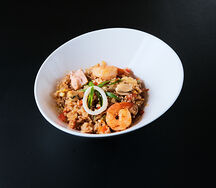 Wok с рисом и морепродуктами